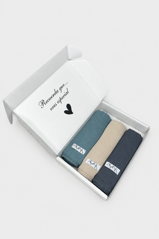 Pack Chiffon Premium Natura de 3 hijabs en formato vertical con fondo gris claro