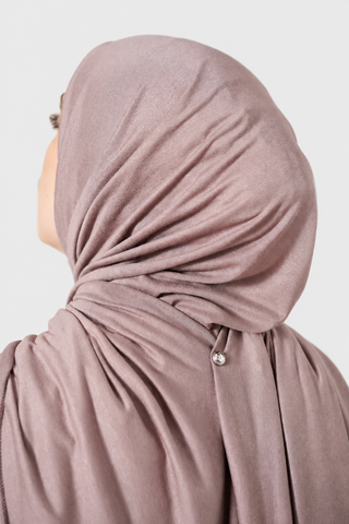 Hijab Jersey Luxury Rosa Lila con fondo gris claro
